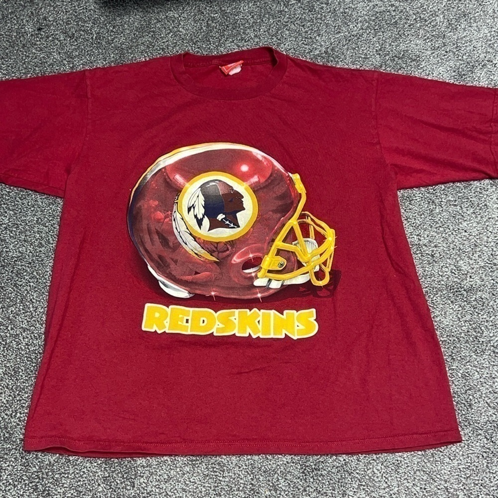 Vintage 90's NFL Washington Redskins Helmet Graphic T-Shirt Mens L/XL